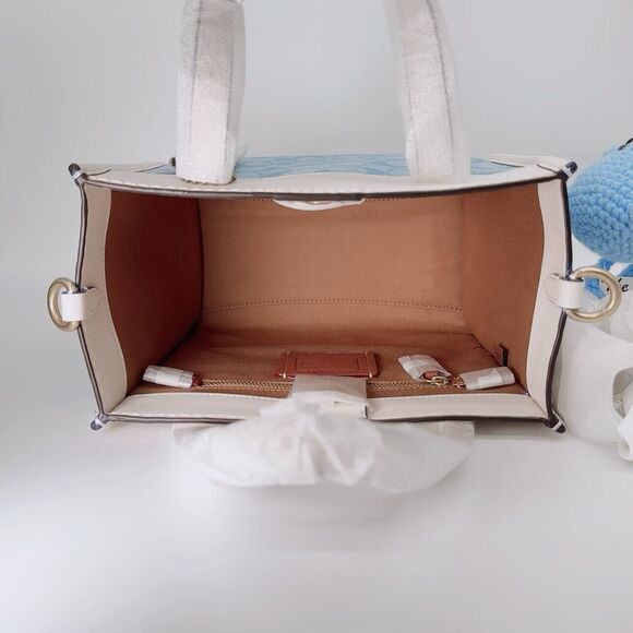 Coach Field Tote 22 In Signature Chambray Handbag C4692 Light Washed Denim Chalk - Picture 5 of 5